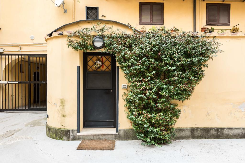 Apartment Polveriera Colosseum Roma Exterior foto