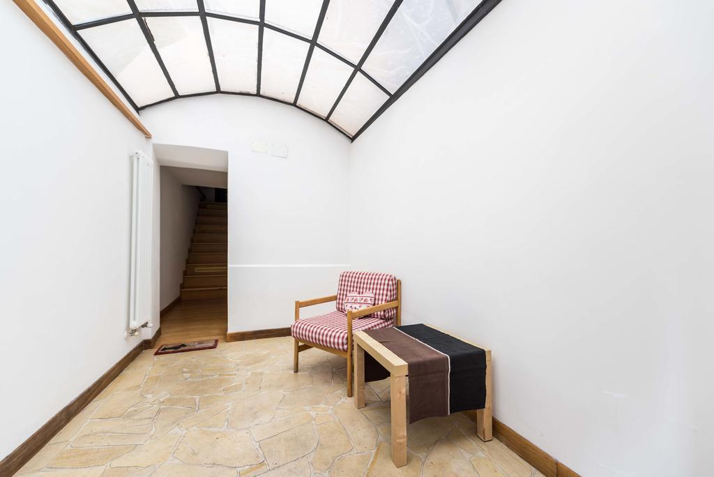 Apartment Polveriera Colosseum Roma Exterior foto